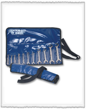 wrench set in roll up pouch